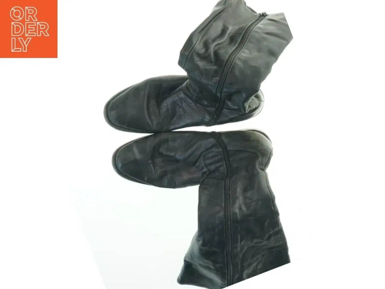 Billede 3 - Læderstøvler med spænder (str. 39 )