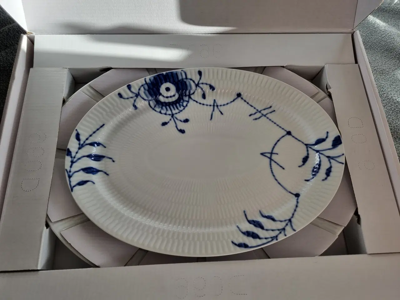 Billede 2 - Royal copenhagen fade