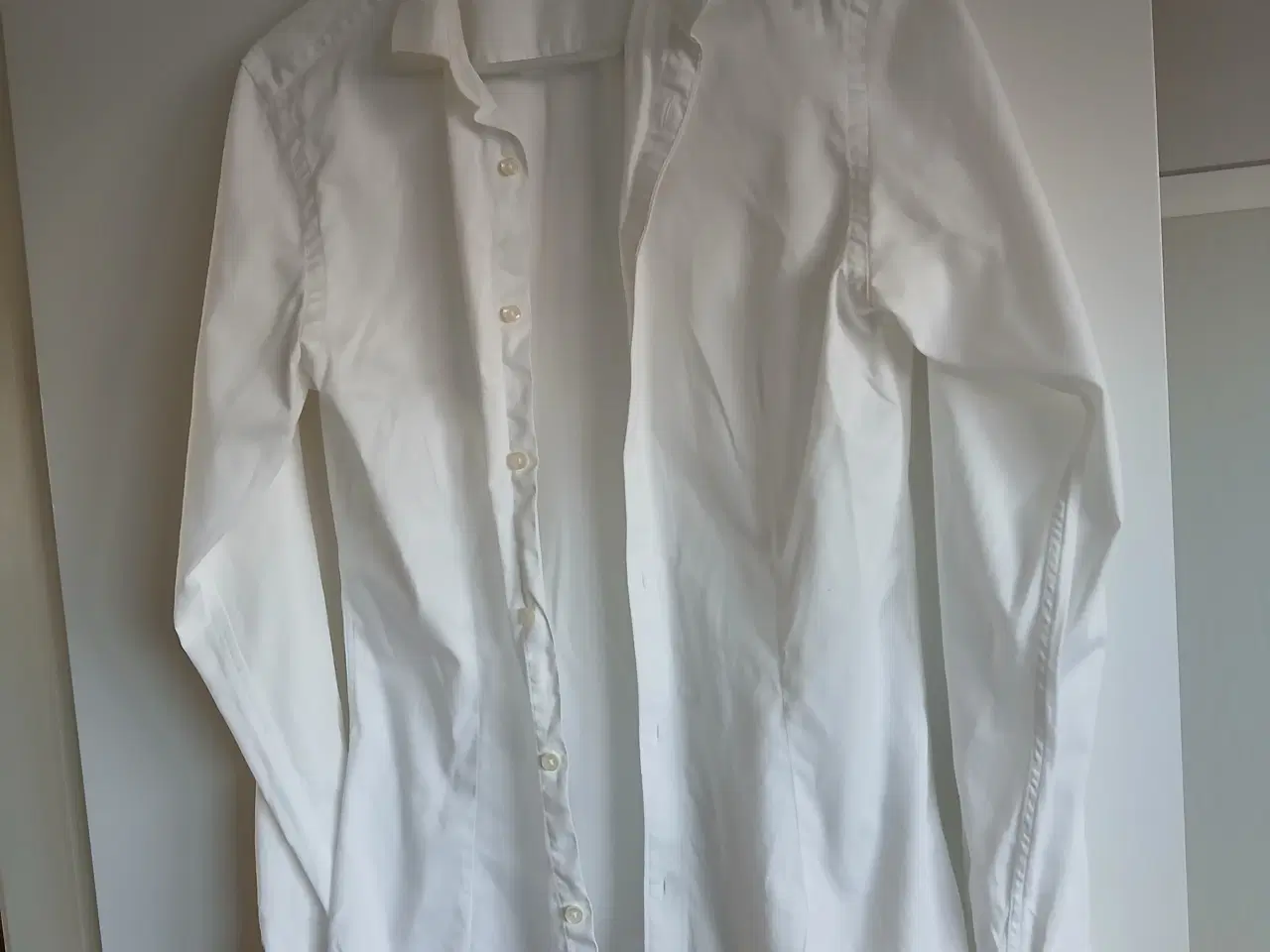 Billede 1 - Flot hvid skjorte