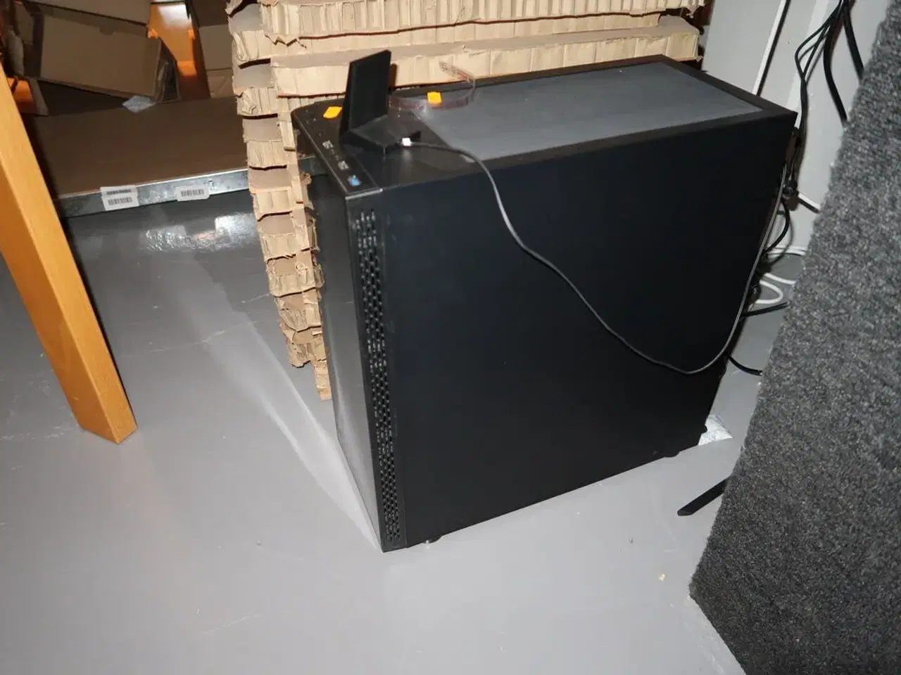 Billede 5 - Computerskærm, computer, tastatur, mus m.m.