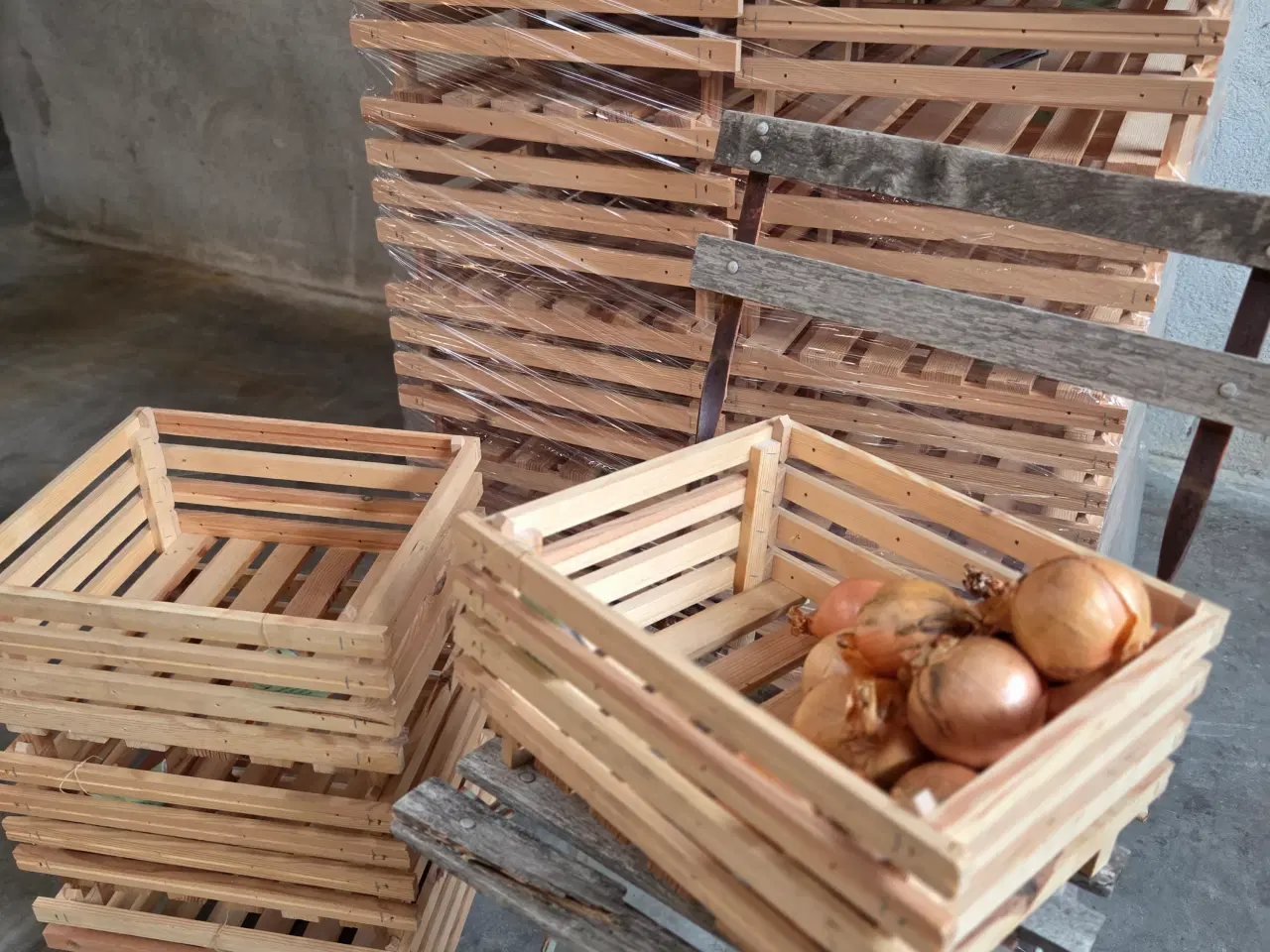 Billede 1 - Grøntsagskasser, der kan stables  - REST PARTI
