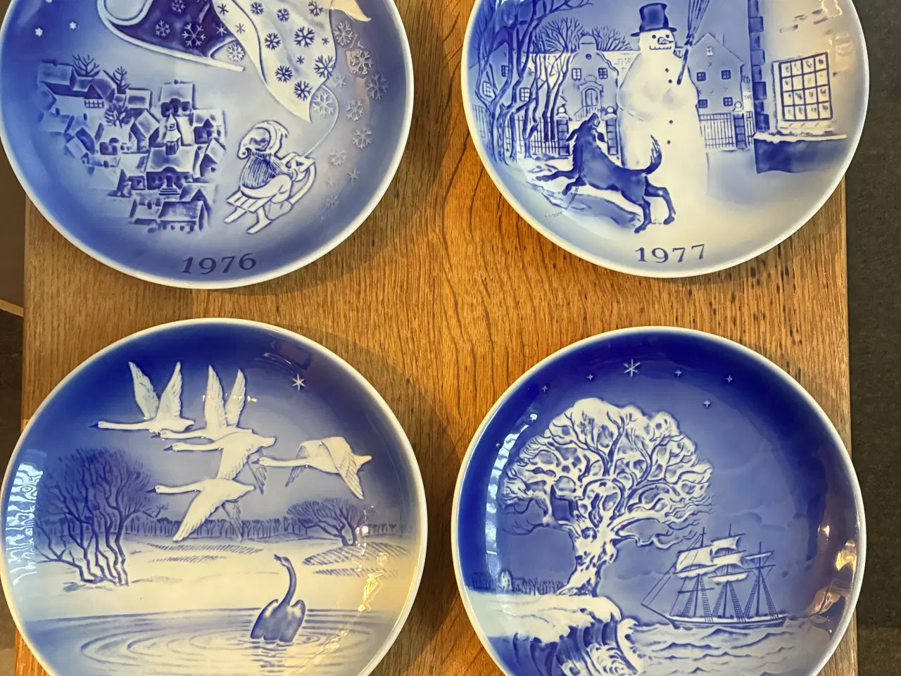 Billede 1 - H. C. Andersens juleplatter fra Desiree