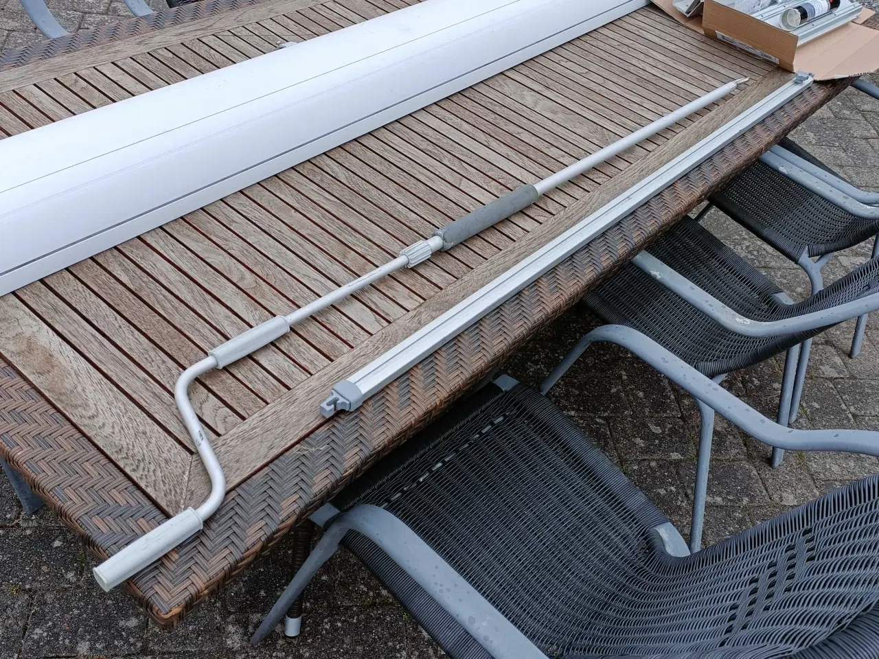 Billede 3 - Fiamma F65 S Kassette-Markise Hvid - 4 meter.