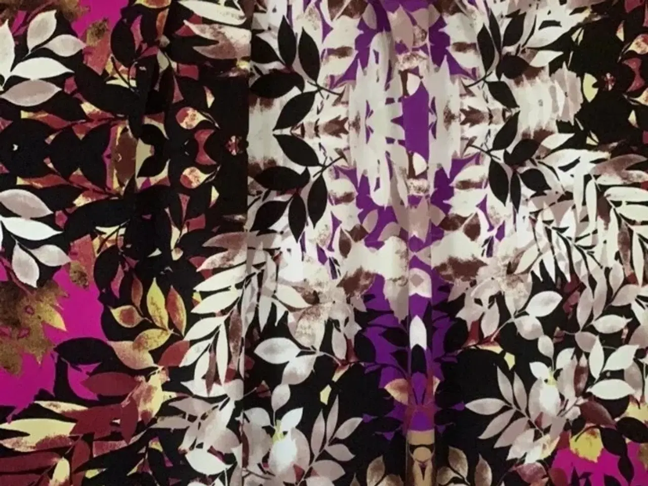 Billede 4 - kjole.f.wallis - multifarvet,Shift Dress/str M.