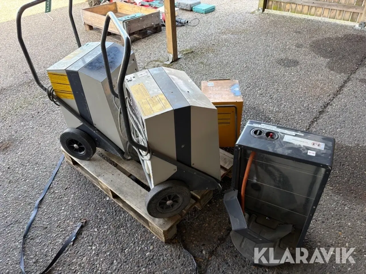 Billede 4 - Affugtere, varmeblæser og gasovn