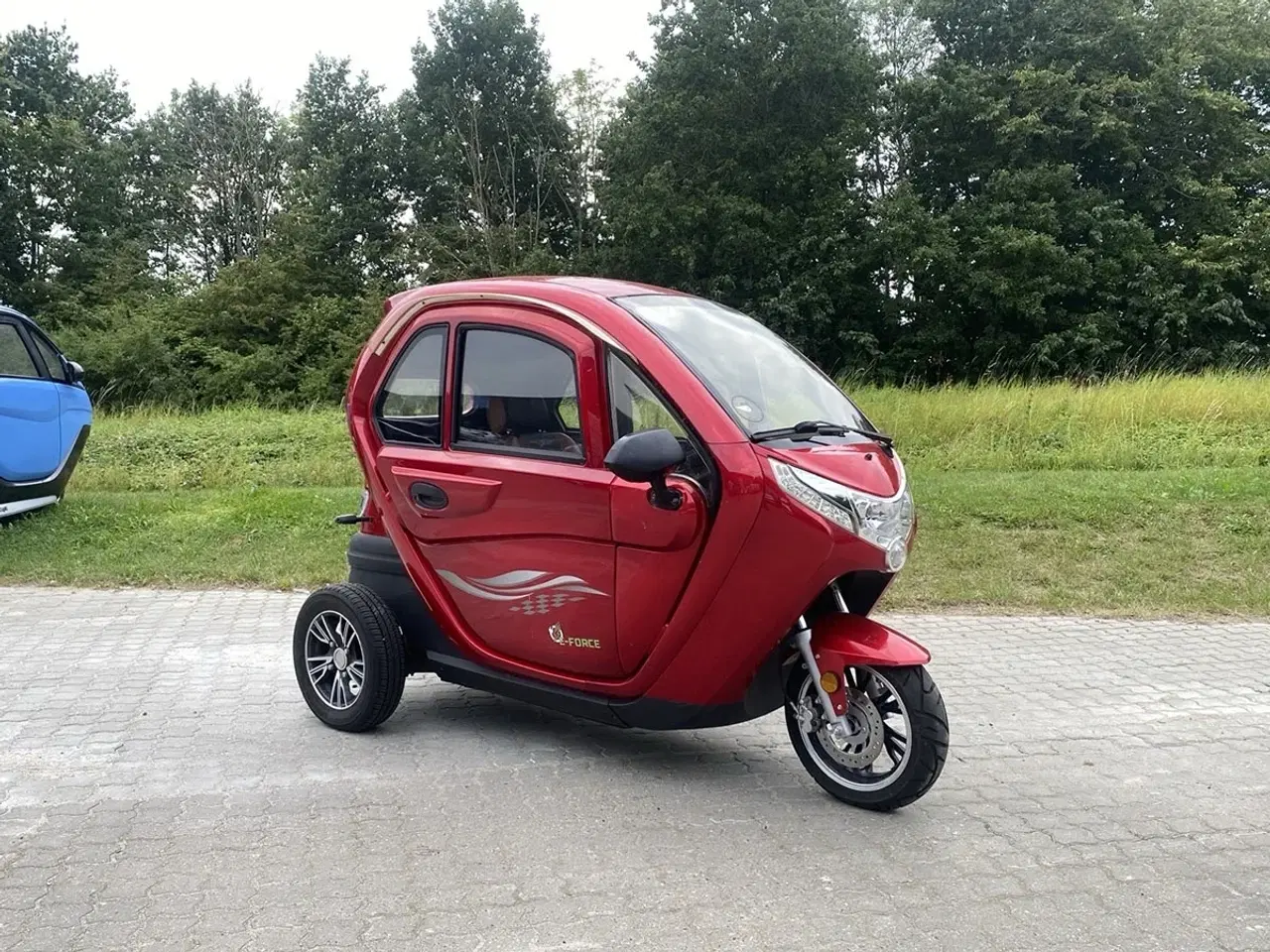 Billede 1 - E-Force rød 25 km/t