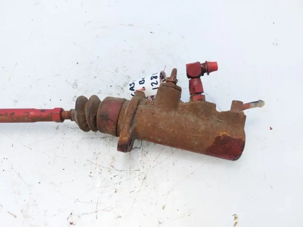 Billede 9 - Case 1660 Bremsecylinder 1281884C91