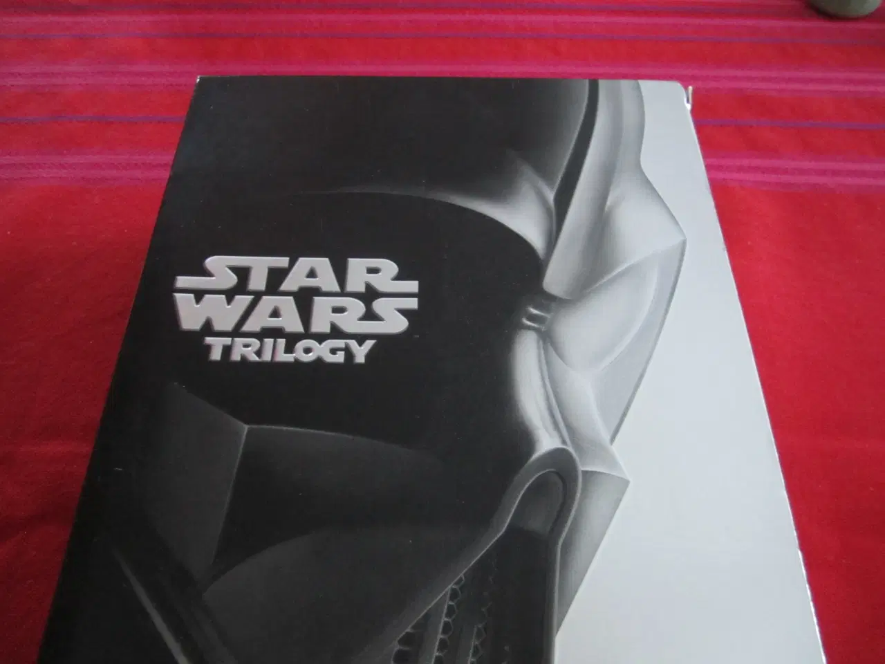 Billede 3 - STAR WARS. Trilogy. BOKS.