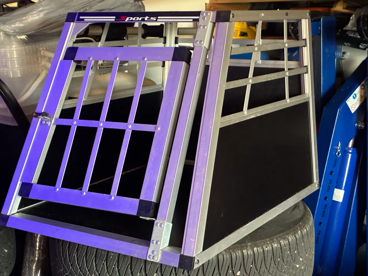 Billede 2 - Hundebur størrelse model middel