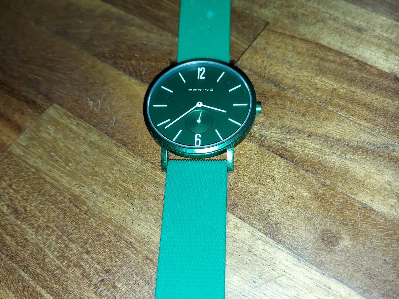Billede 1 - Bering armbåndsur grøn