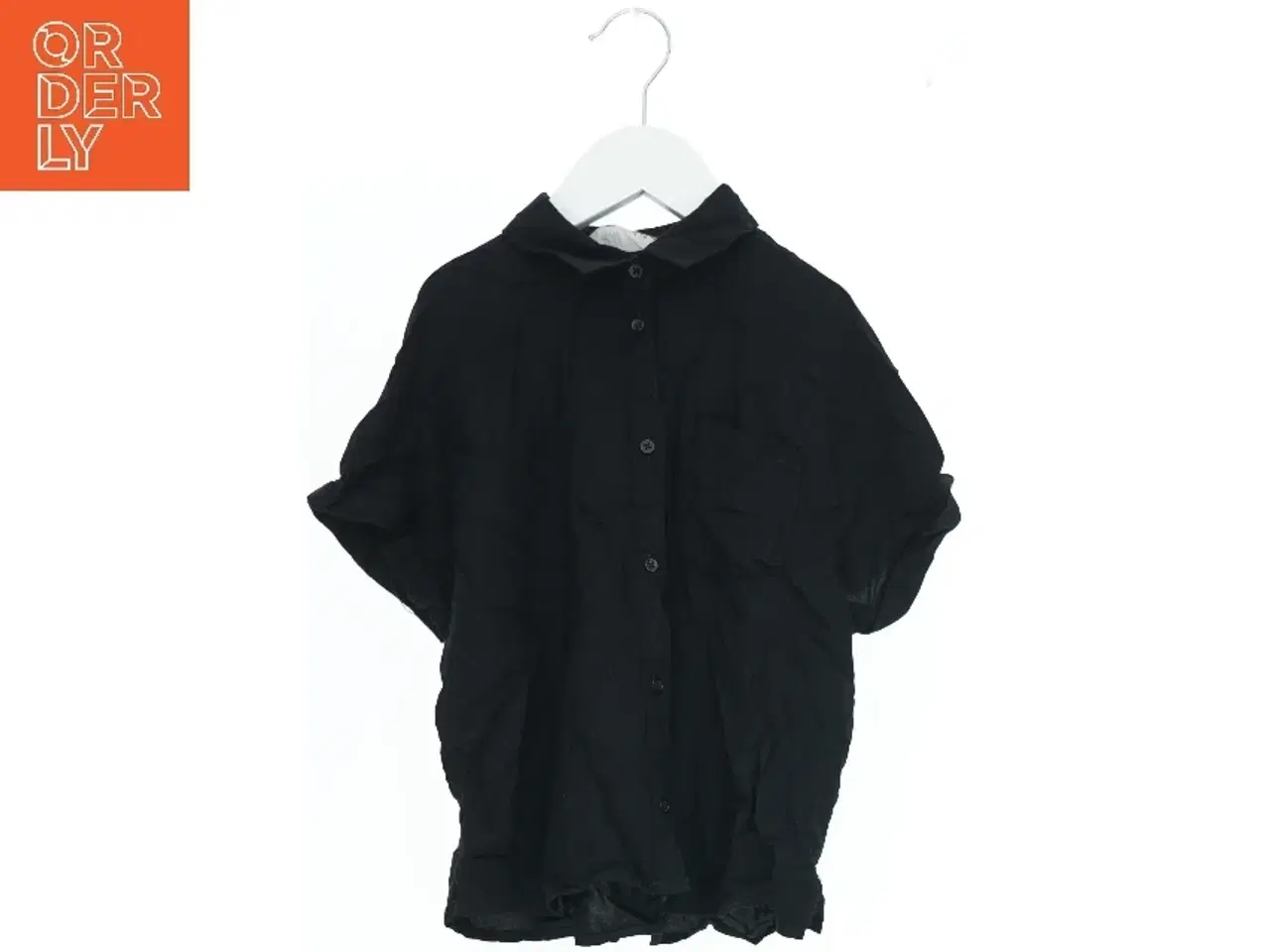 Billede 1 - Kortærmet skjorte fra H&M (str. 140)