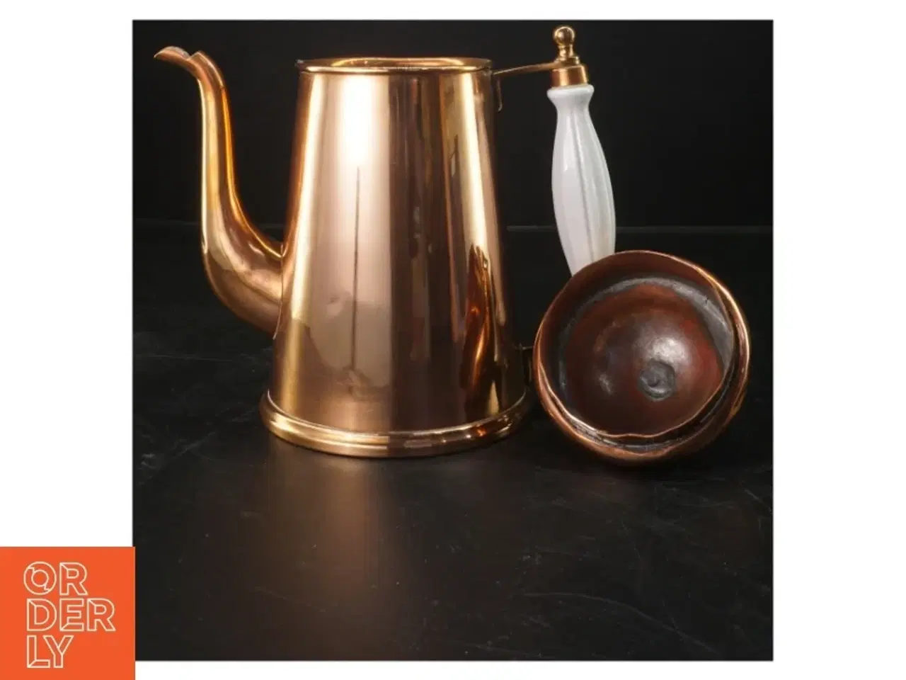 Billede 1 - Kobber kaffekande med porcelænshåndtag (str.  24x13 cm)