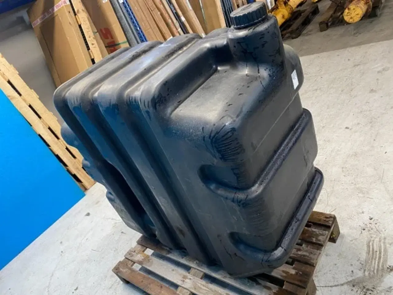 Billede 8 - Massey Ferguson 7272 Dieseltank 28781307