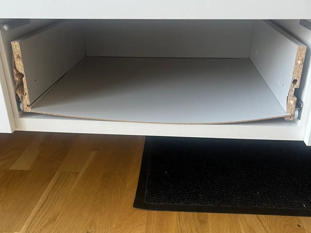 Billede 5 - TV bord/skænk