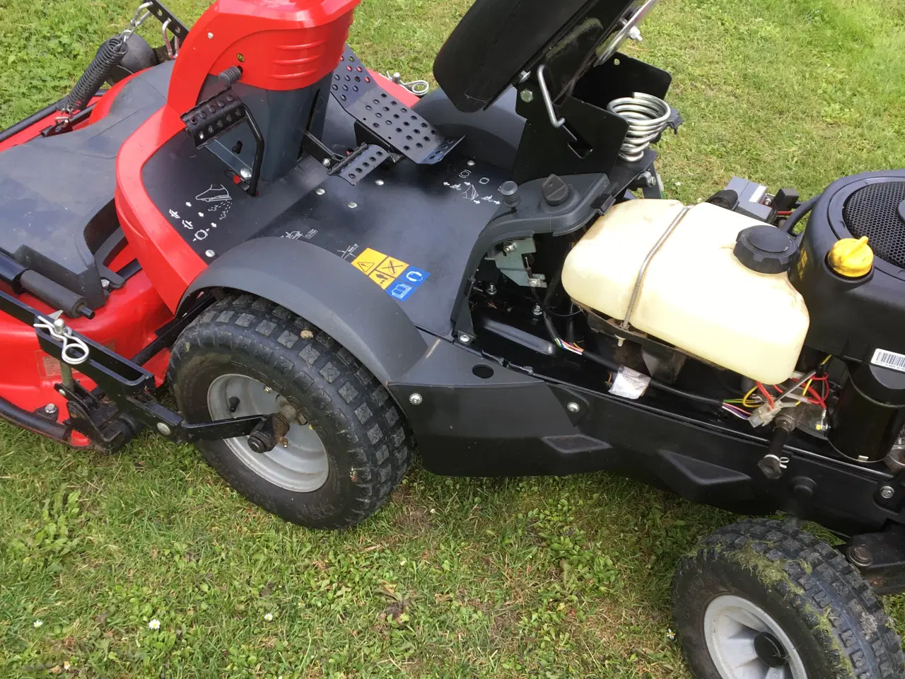 Billede 6 - 2015 år. Frontklipper 13,5 Hydro