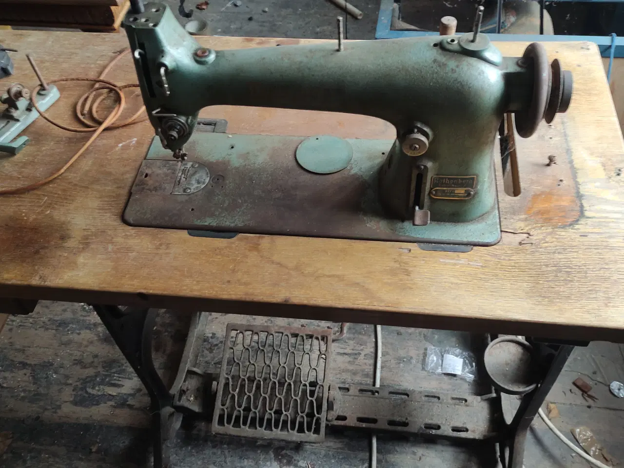 Billede 1 - Husqvarna Industri symaskine 