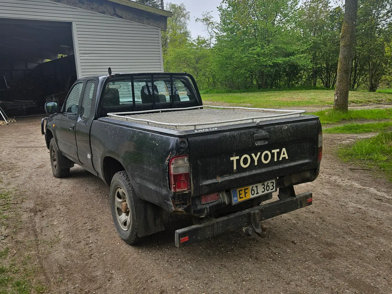 Billede 3 - Gammel hilux, få kilometer