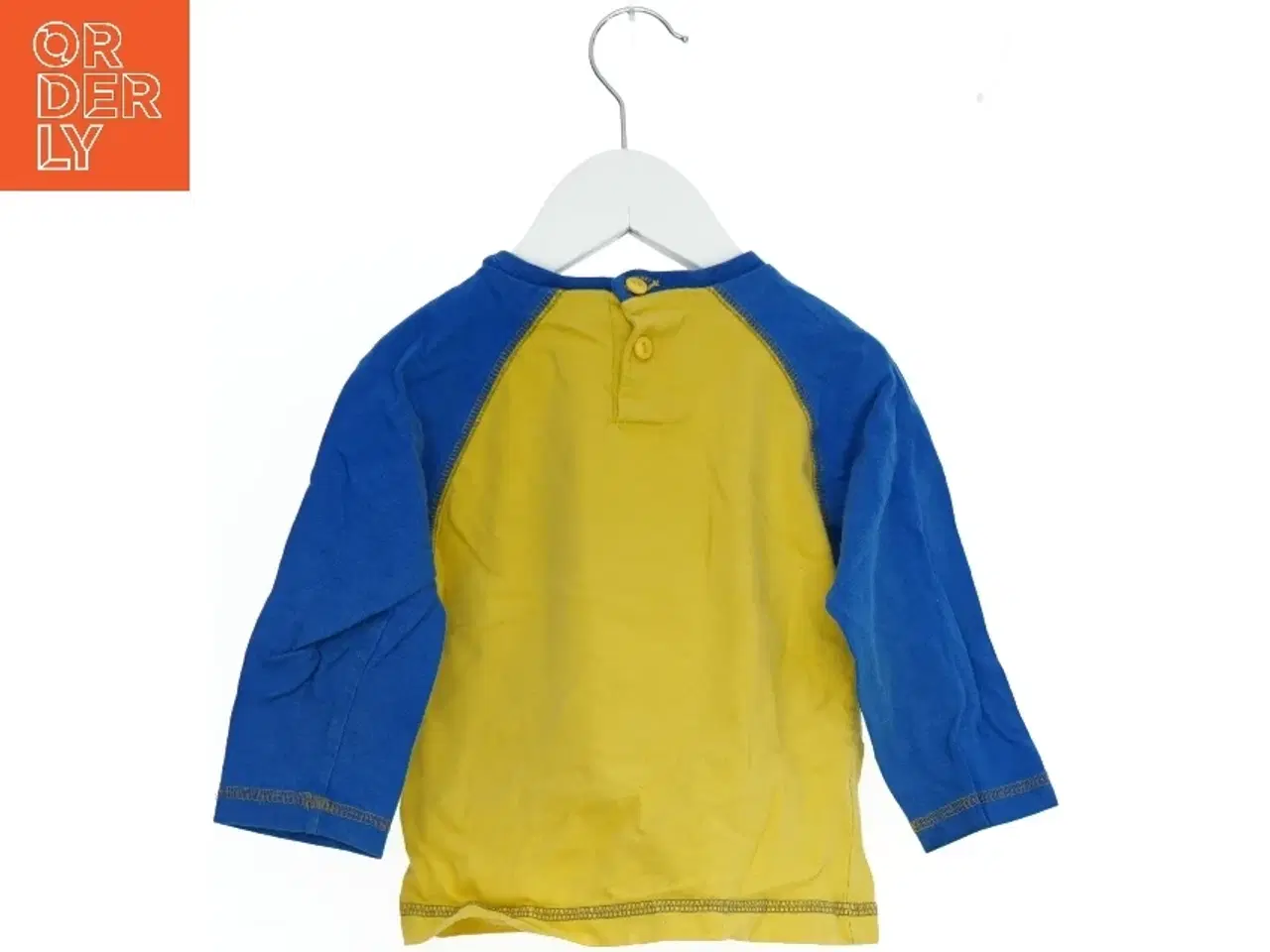 Billede 2 - Langærmet T-shirt til børn med racerbilprint fra Friends (str. 86)