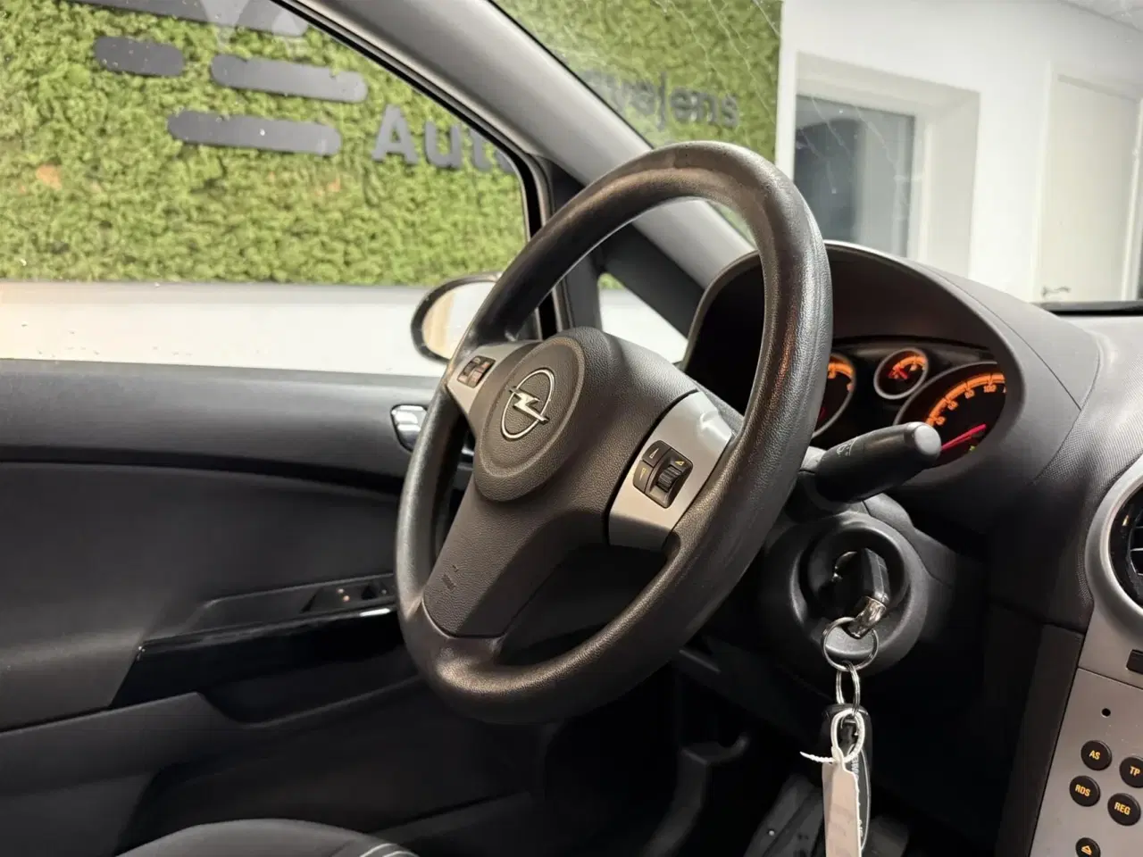 Billede 5 - Opel Corsa 1,3 CDTI DPF Edition 111 95HK 5d