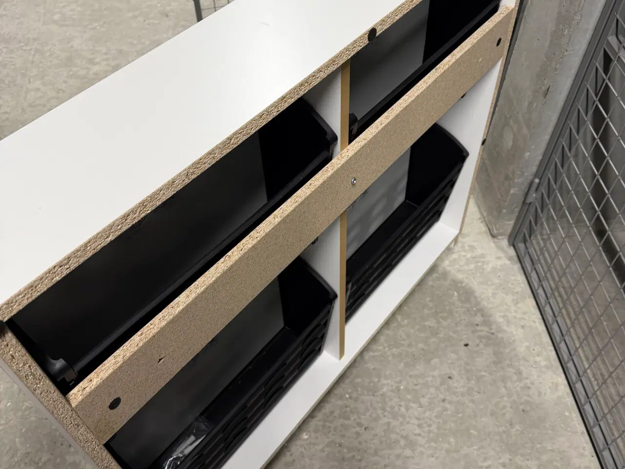 Billede 3 - Skoskab med 4 rum