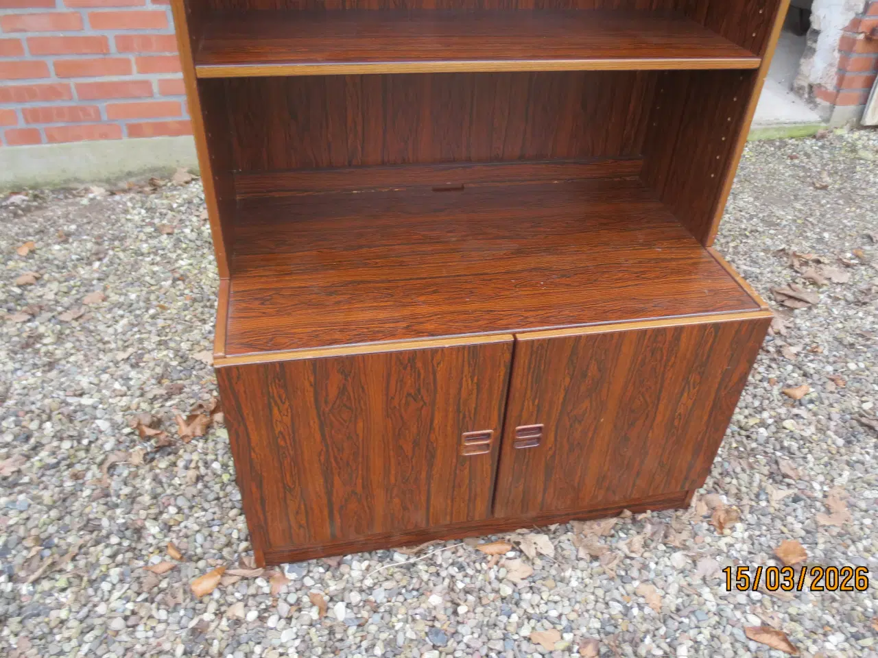 Billede 2 - 1 stk Palisander Reol med hylder og skab 