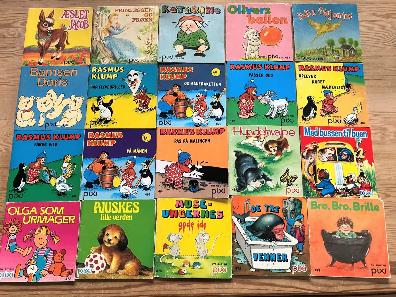 Billede 3 - TILBUD: 80 forskellige Pixi bøger, i alt 250 kr.