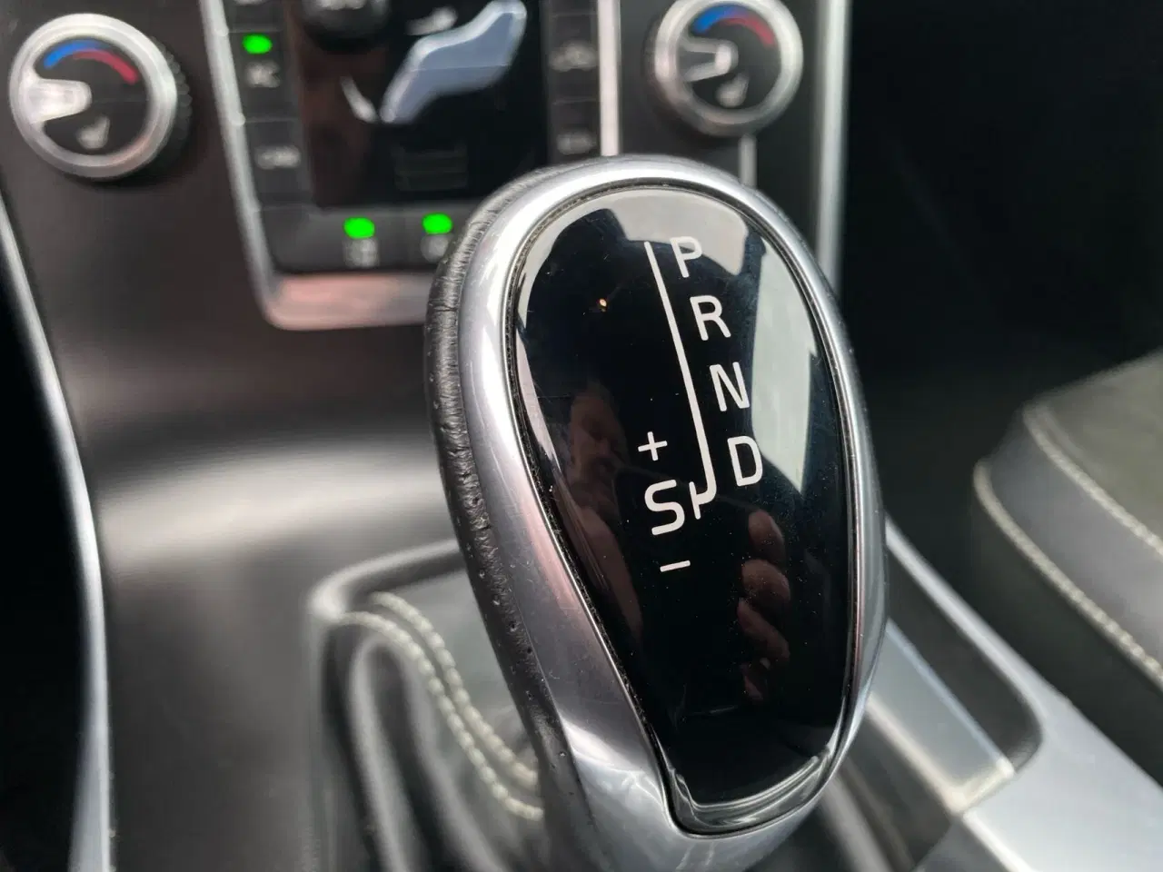 Billede 18 - Volvo V60 2,0 T4 R-design 190HK Stc 6g Aut.