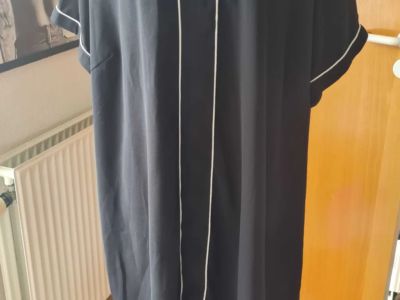 Billede 2 - Junarose kjole str 54 