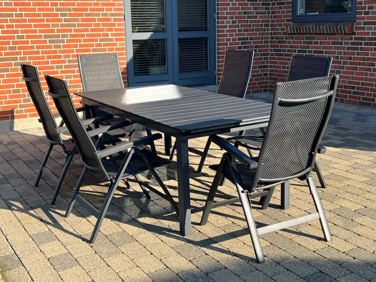 Billede 2 - Bord non-wood, 6 positionsstole i flettet polyratt