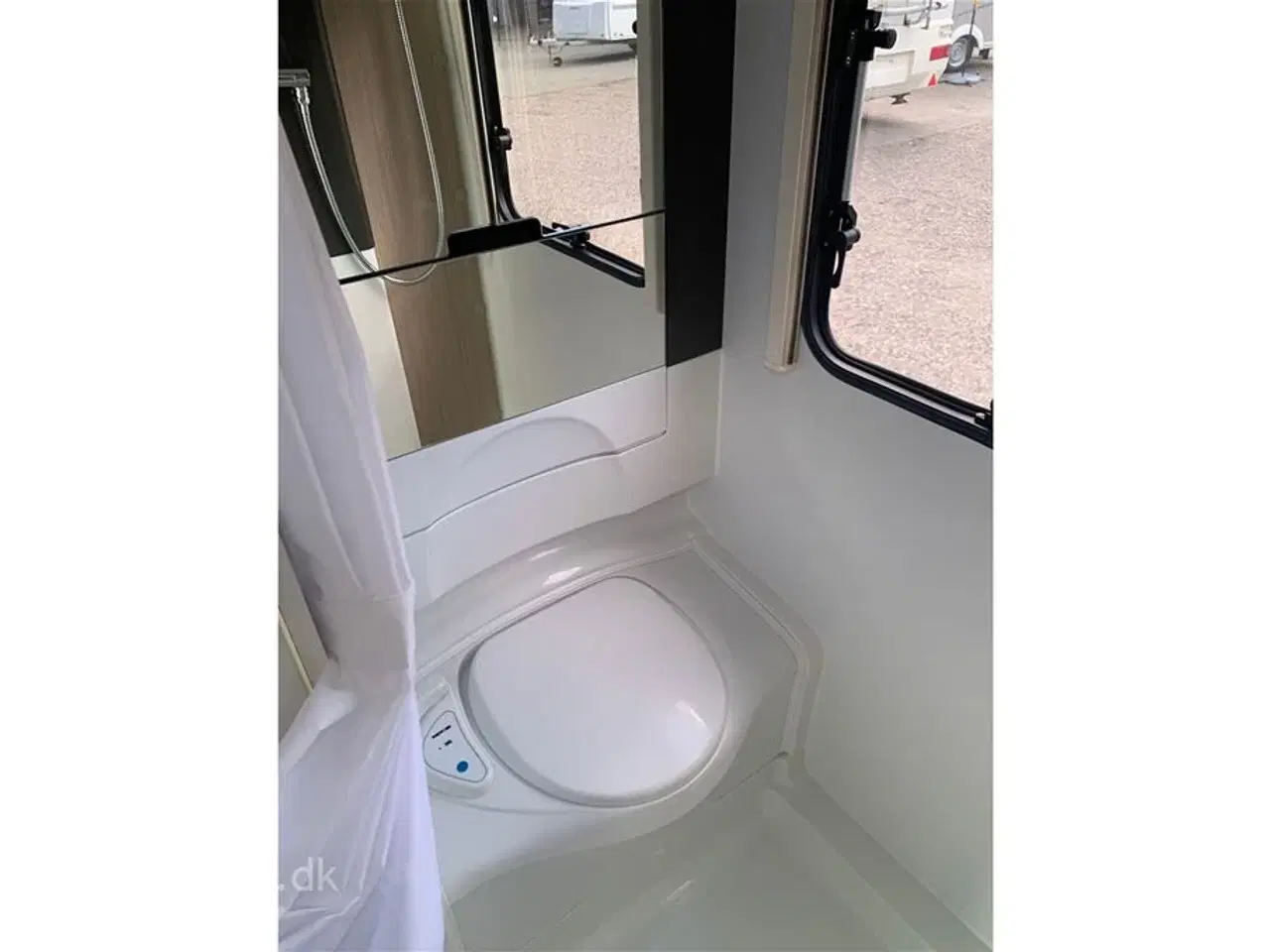 Billede 3 - 2020 - Adria Action 391 LH   Super velholdt Adria Action 391 LH 2020