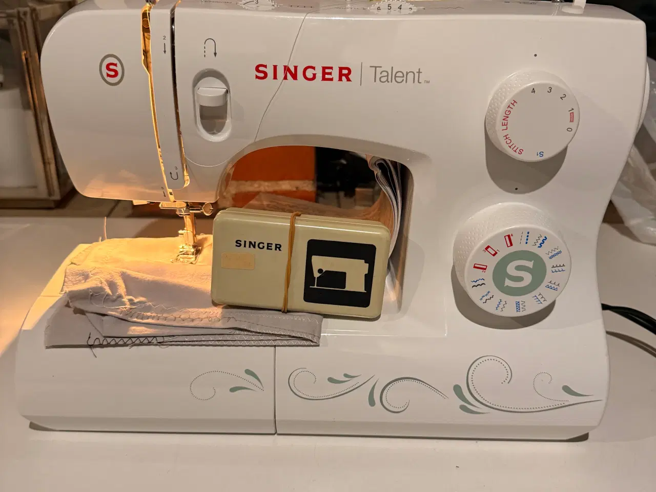 Billede 8 - Symaskine