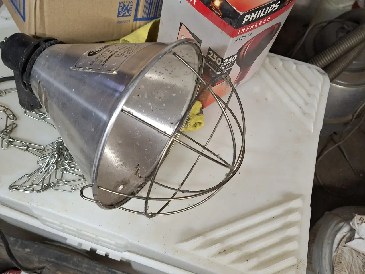 Billede 4 - Varmelampe 250 Watt + pære