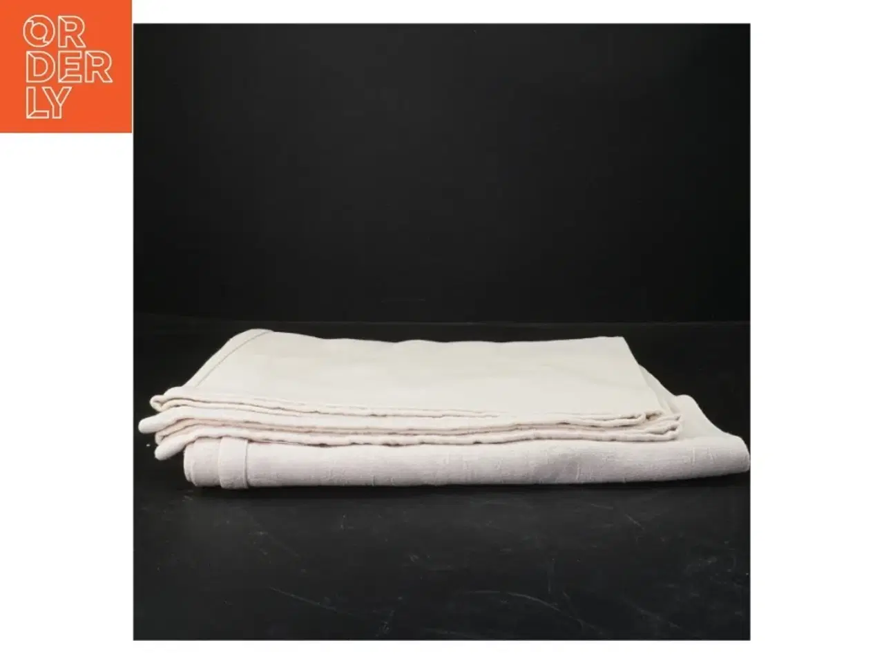 Billede 1 - Beige dug (str. 125x150 cm)