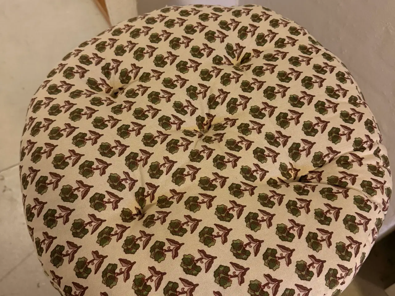 Billede 1 - Flot hynde med mønster 