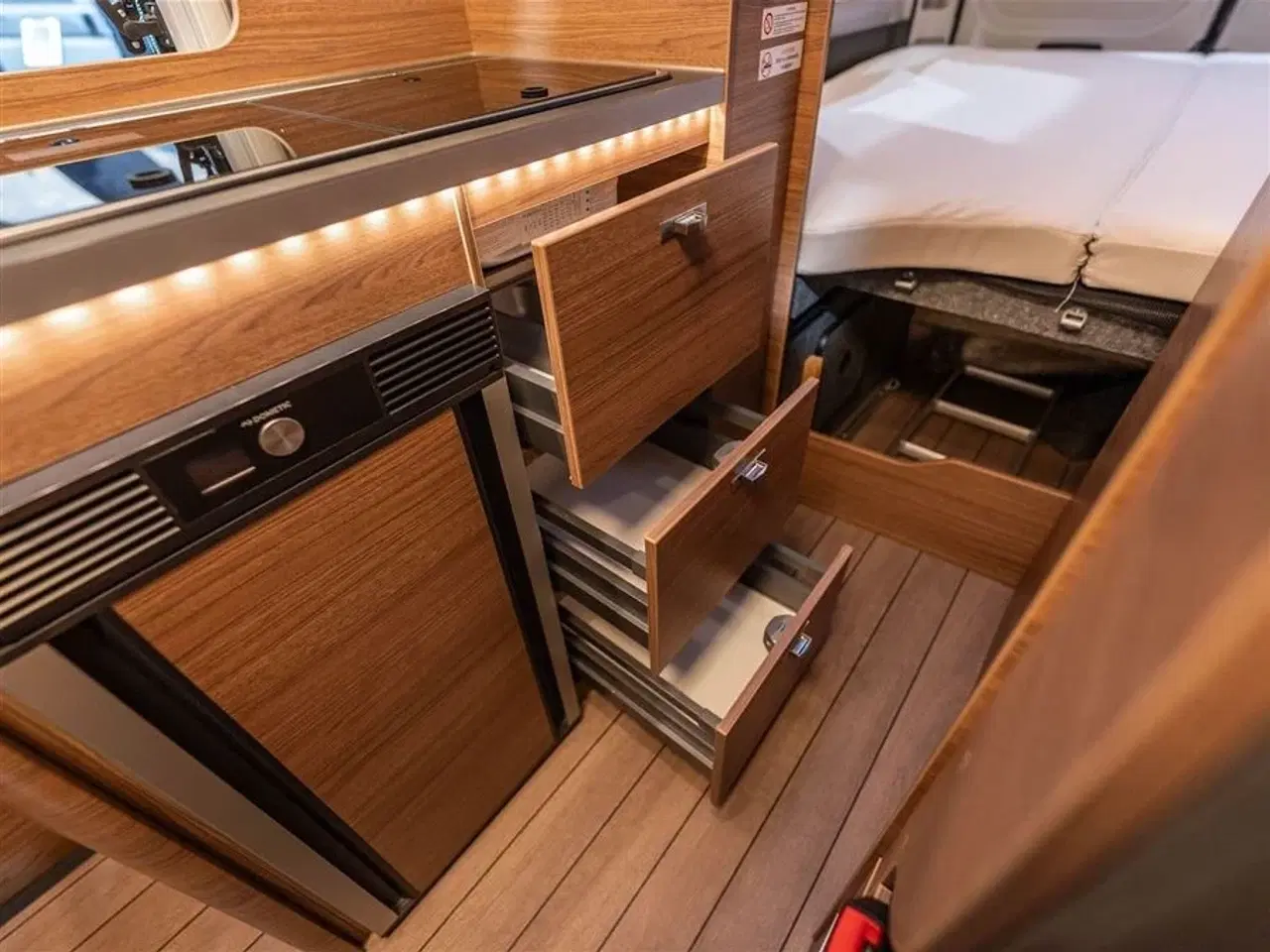 Billede 11 - 2026 - Knaus Boxlife 600 ME Platinum Selection   van under 6 meter med langsgående seng