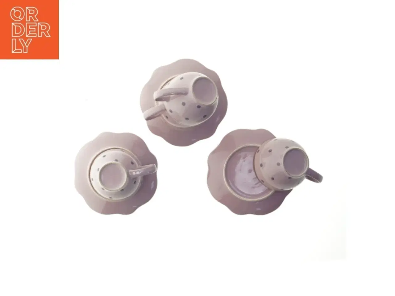 Billede 2 - Lilla keramik thestel med polka prikker (kopper ø. 10 cm. og tallerkner. ø. 18 cm)