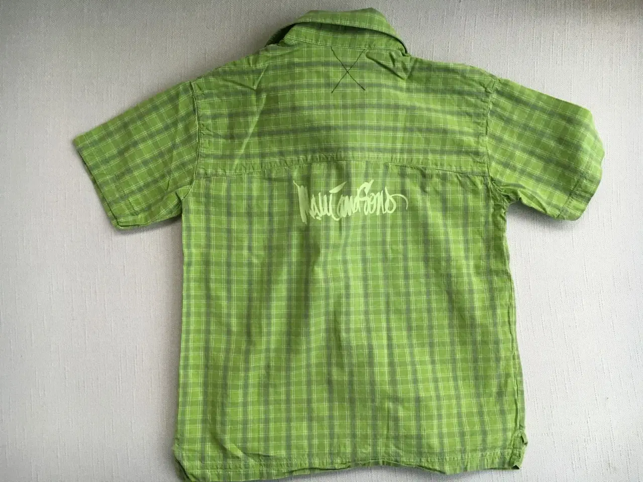 Billede 2 - MAUI grøn skjorte, str. 116