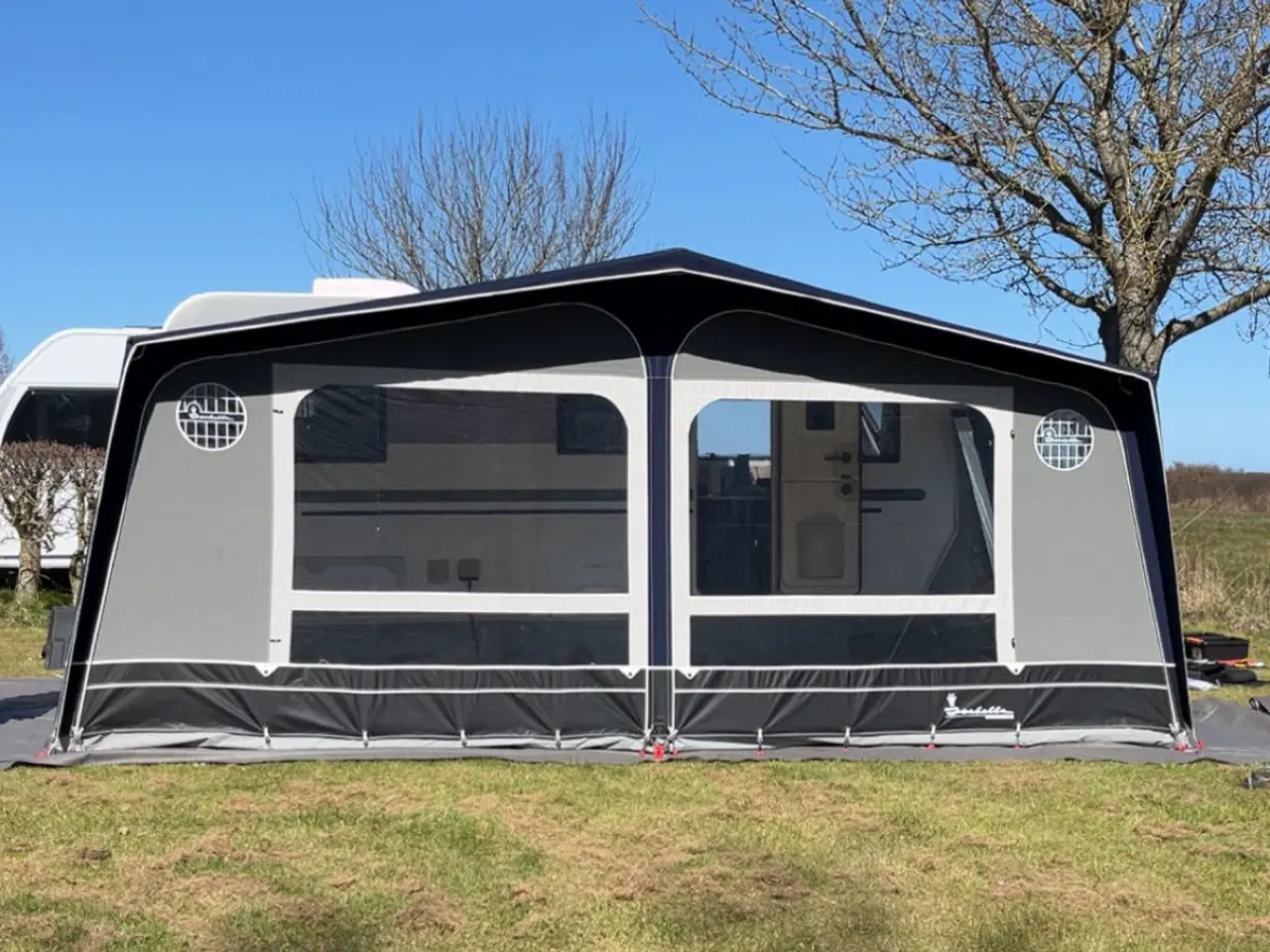 Billede 2 - Velholdt adria adora 502 ul supreme edition