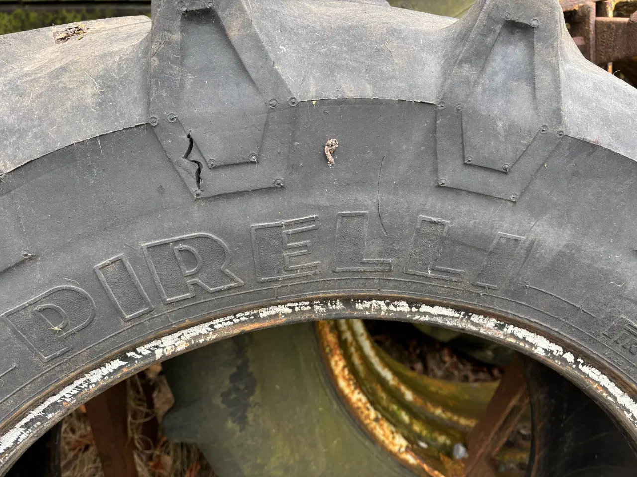 Billede 1 - Traktordæk 380 70 28