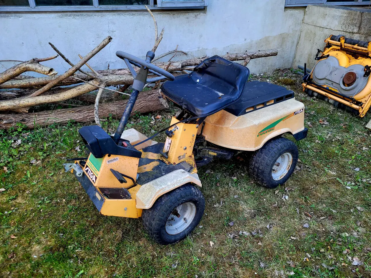 Billede 1 - Stiga Park HST uden motor