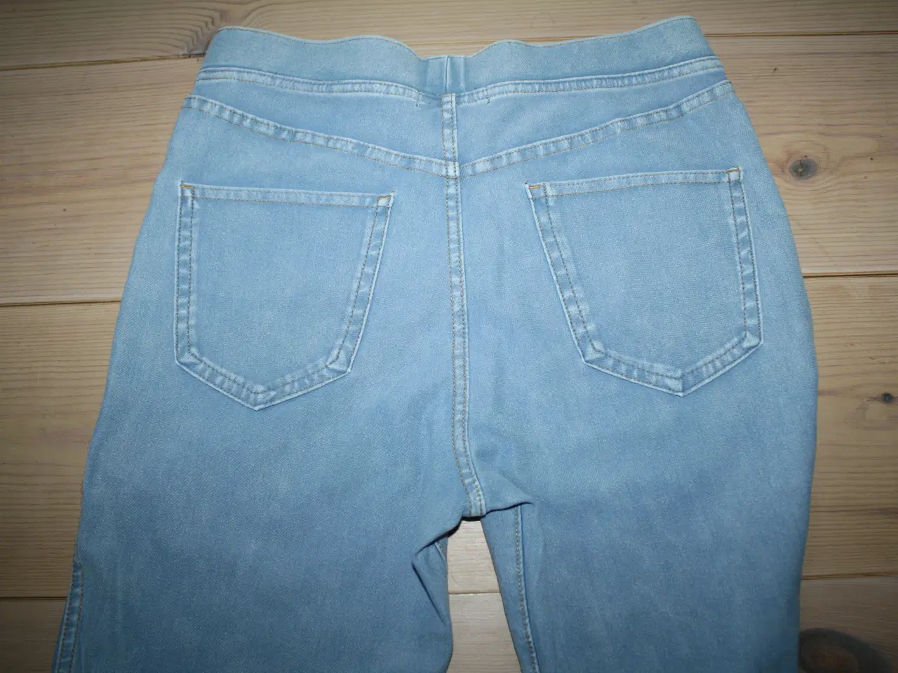 Billede 4 - Jeans str. 170