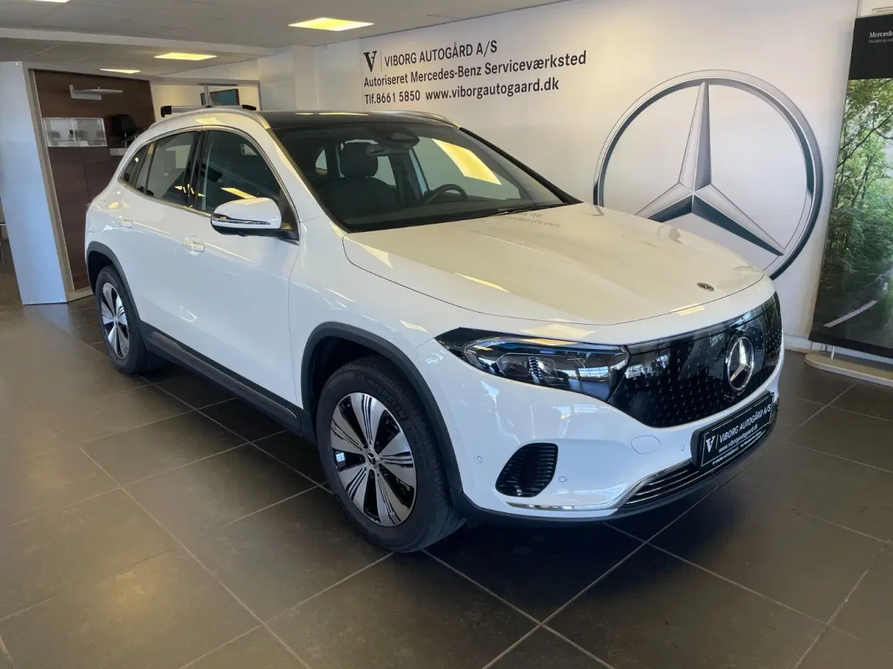 Billede 1 - Mercedes EQA300  Progressive 4Matic