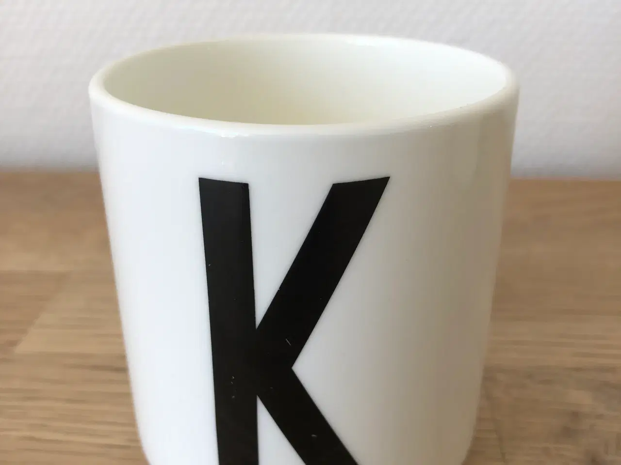 Billede 1 - Design Letters kop med bogstavet K