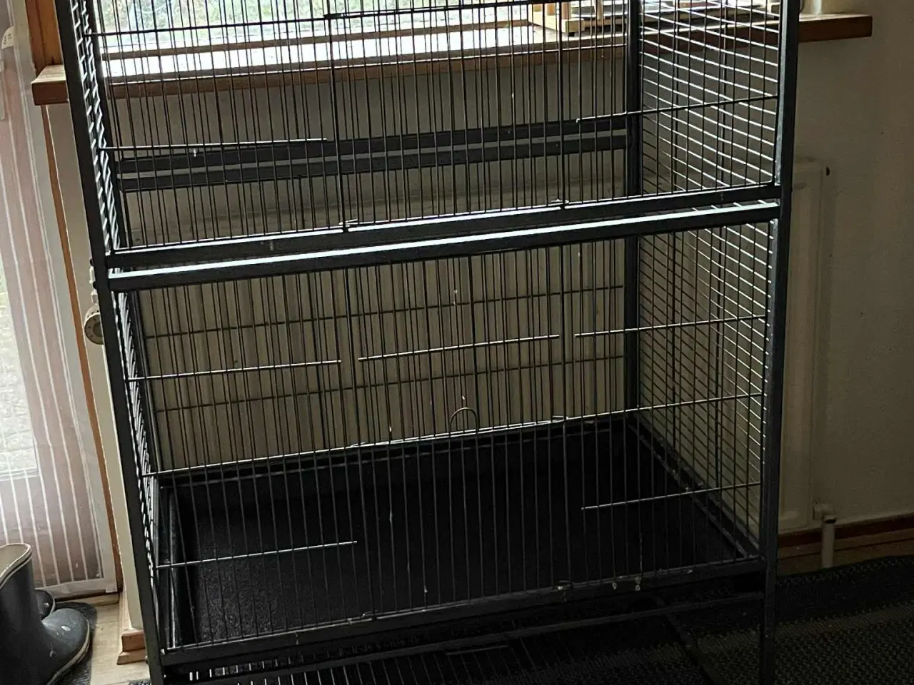 Billede 1 - Lækkert fuglebur sælges grundet flytning
