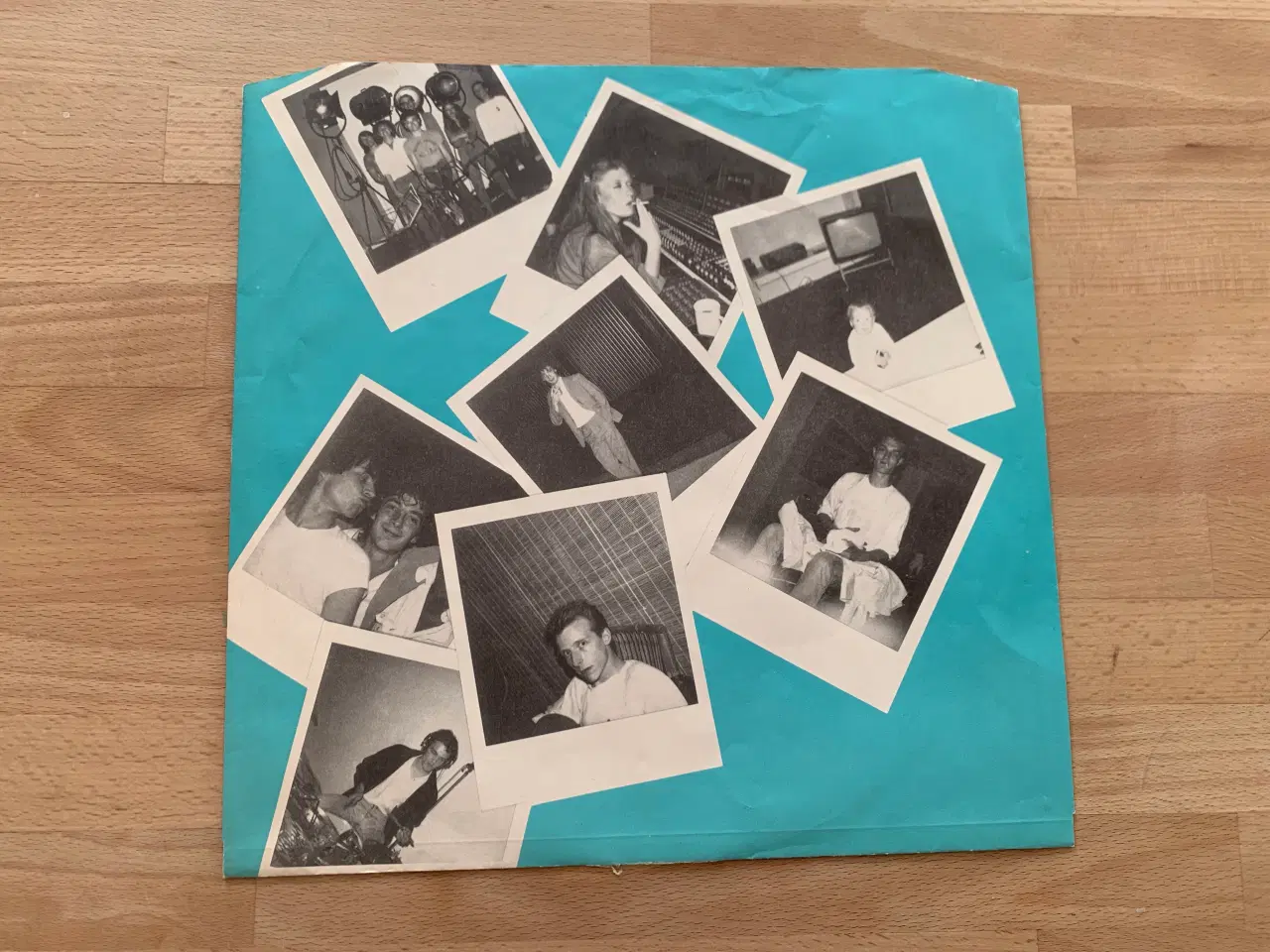 Billede 3 - LP, Sui - Sui, The Sneakers med Sanne Salomonsen