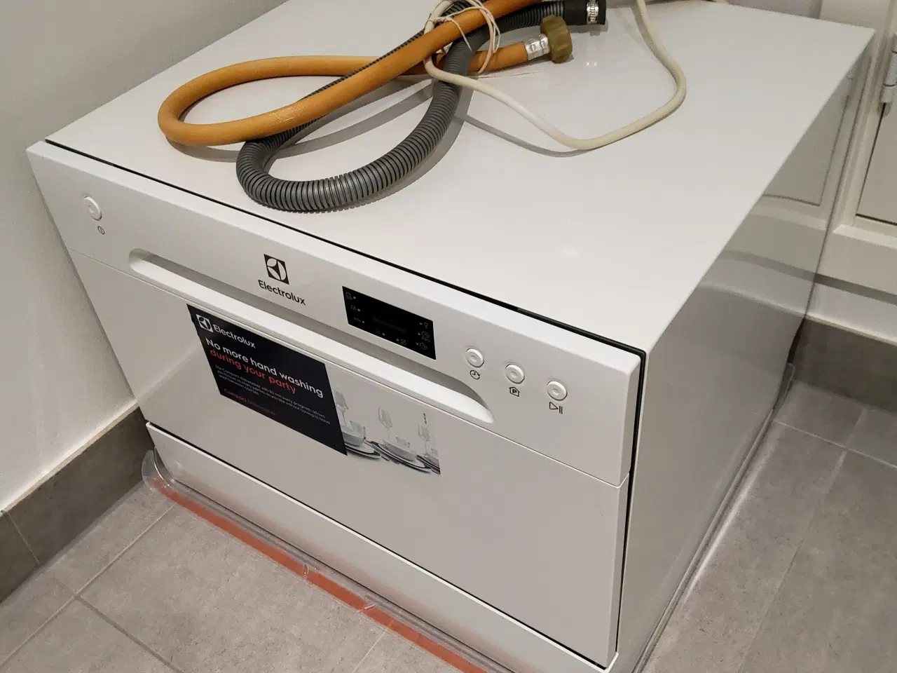 Billede 1 - Electrolux ESF2400OW bordopvaskemaskine