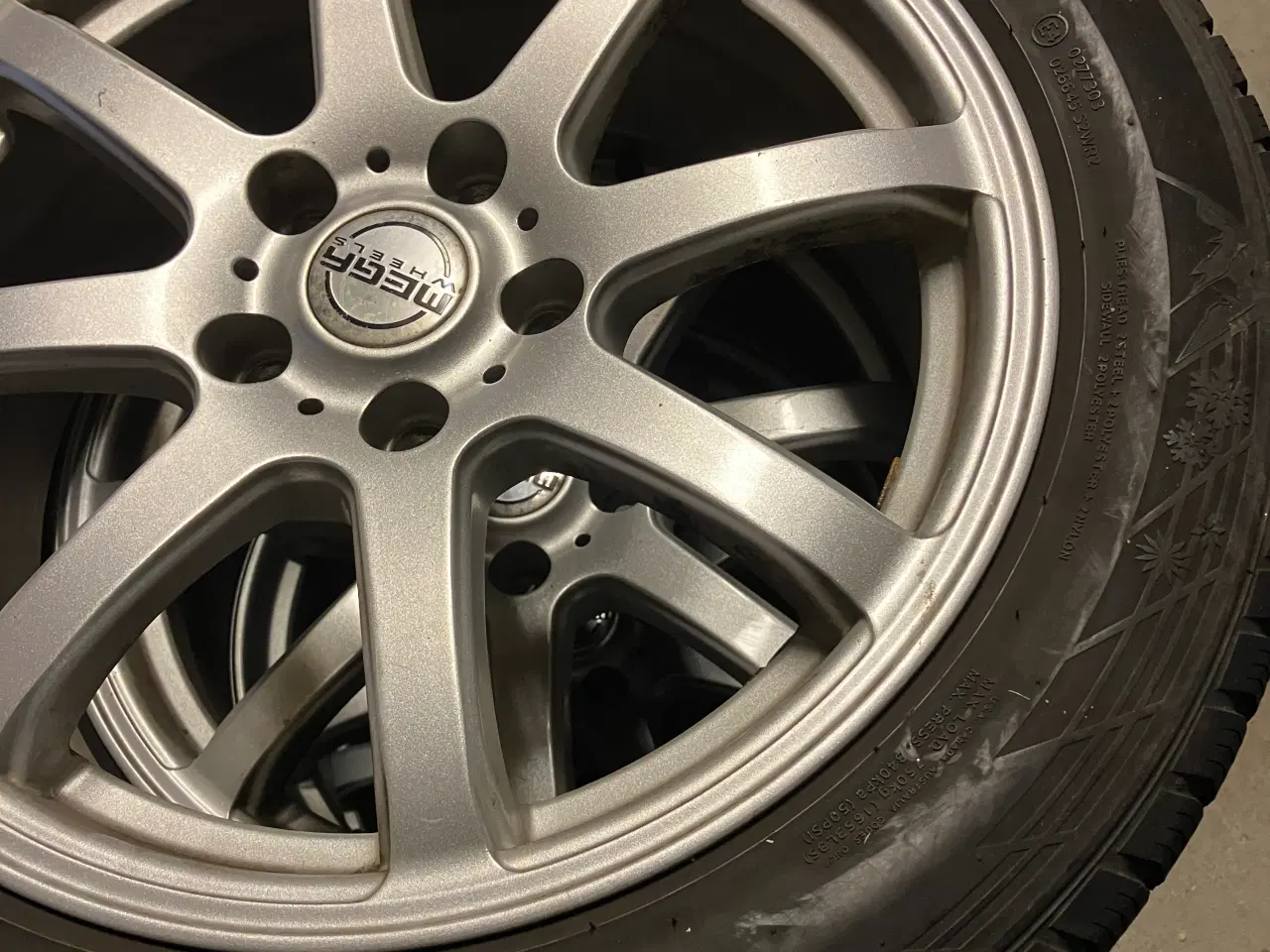 Billede 2 - Vinterdæk på alufælge