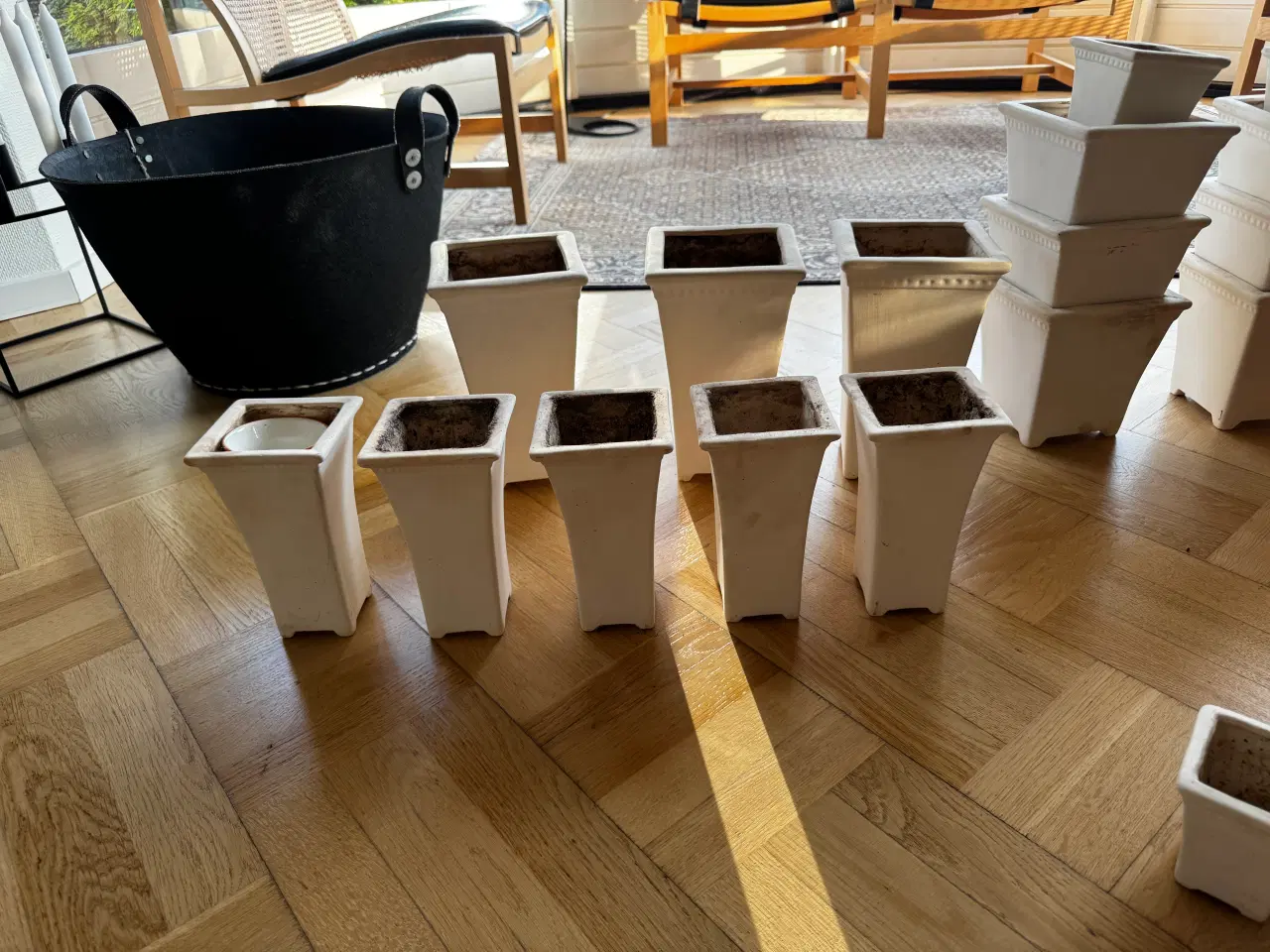 Billede 8 - 30 stk. uglaserede urtepotteskjulere - 200 kr.