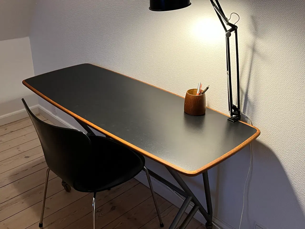 Billede 1 - Skrivebord, arkitekt lamp, 7’er stol