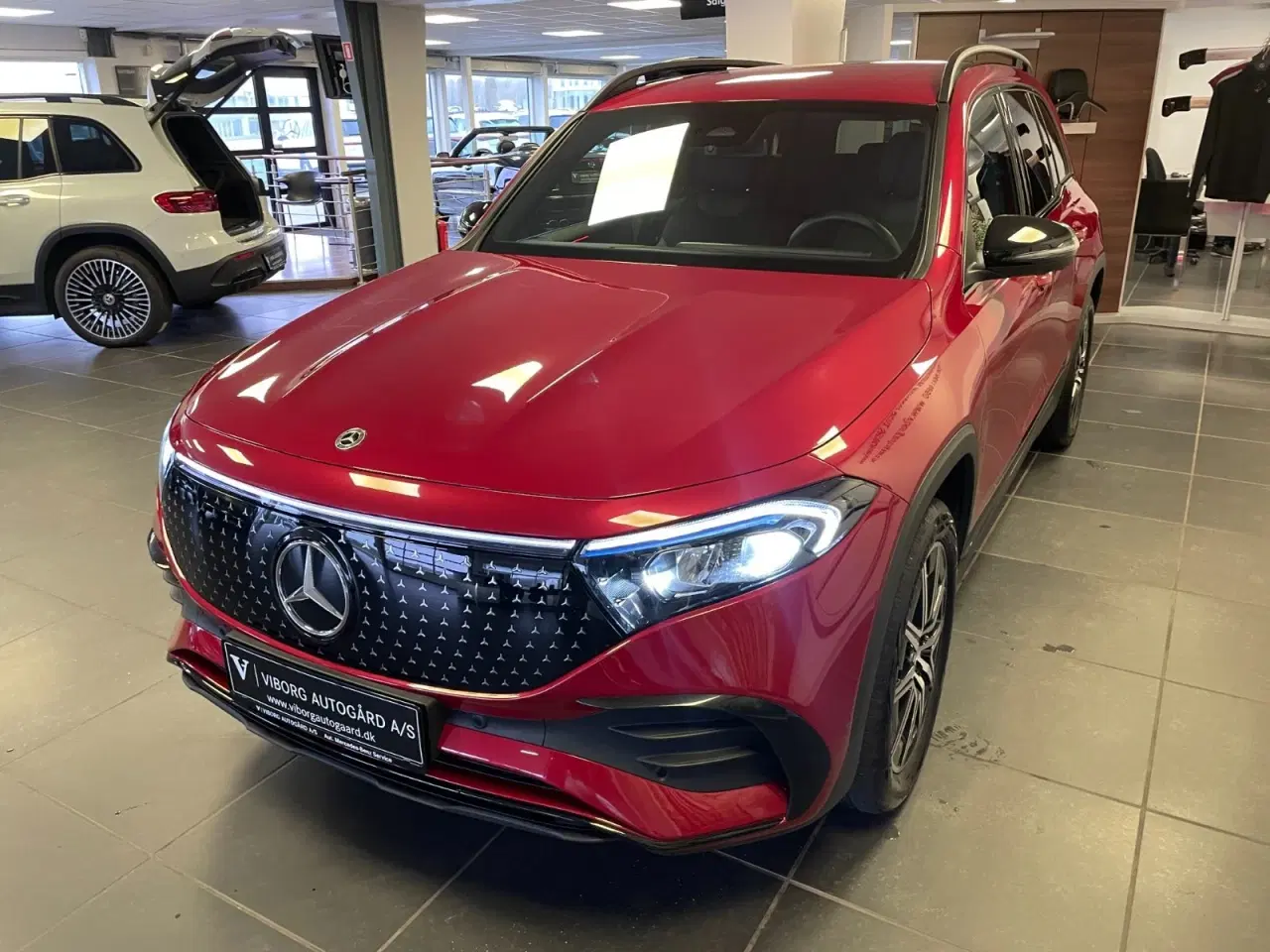 Billede 2 - Mercedes EQB250+ AMG Line 7prs
